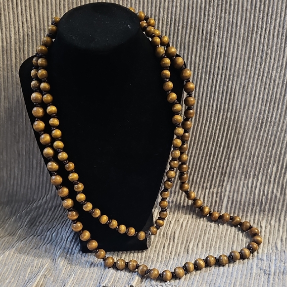 Plunder Brown Beaded Necklace - Picture 1 of 3